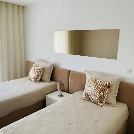 아파트 Apartamentos Ofir Fão