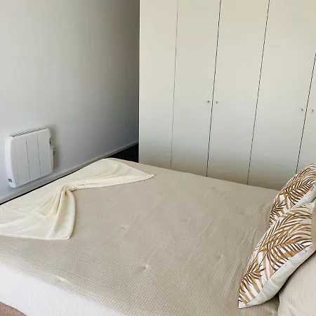 아파트 Apartamentos Ofir *